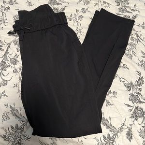 Lululemon On The Fly Pants